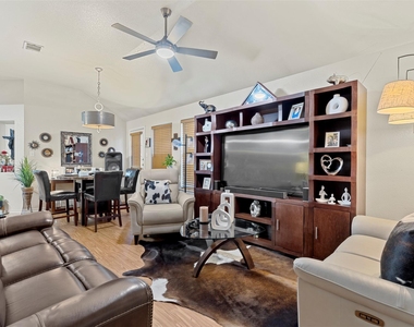 1000 Christopher Dr - Photo Thumbnail 3