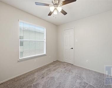 1506 Fort Lloyd Pl - Photo Thumbnail 13