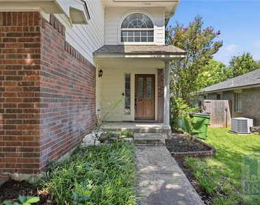 1506 Fort Lloyd Pl - Photo Thumbnail 32