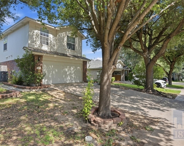 1506 Fort Lloyd Pl - Photo Thumbnail 30