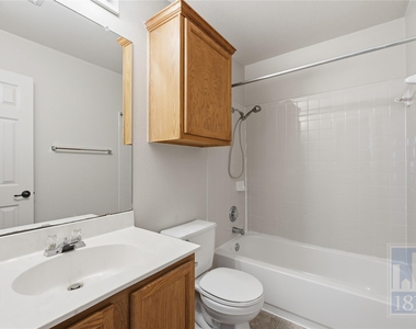 1506 Fort Lloyd Pl - Photo Thumbnail 8