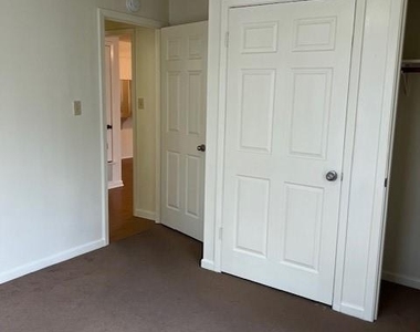 812 Ranch Rd - Photo Thumbnail 20