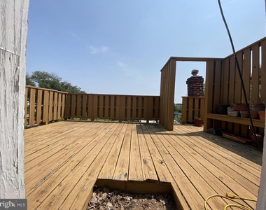 1016 Kirk Avenue - Photo Thumbnail 23