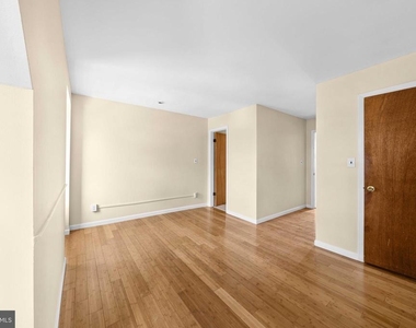 1016 Kirk Avenue - Photo Thumbnail 18