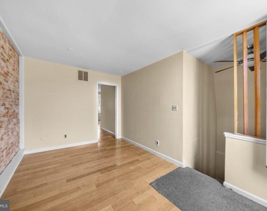 1016 Kirk Avenue - Photo Thumbnail 19