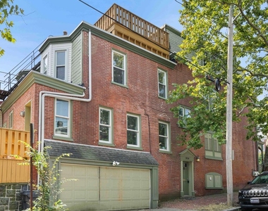 1016 Kirk Avenue - Photo Thumbnail 1
