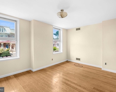 1016 Kirk Avenue - Photo Thumbnail 9