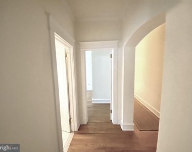 1505 Delaware Avenue - Photo Thumbnail 19