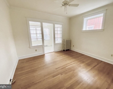 1505 Delaware Avenue - Photo Thumbnail 16