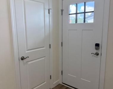 11 Valhalla Court - Photo Thumbnail 2