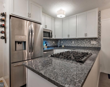 2201 L Street Nw - Photo Thumbnail 4
