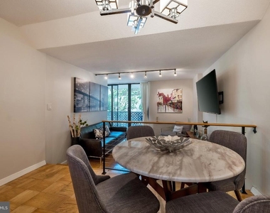 2201 L Street Nw - Photo Thumbnail 9