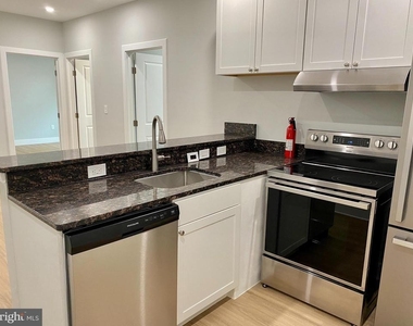 3701 9th Street Nw - Photo Thumbnail 2