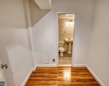 1801 Clydesdale Place Nw - Photo Thumbnail 29