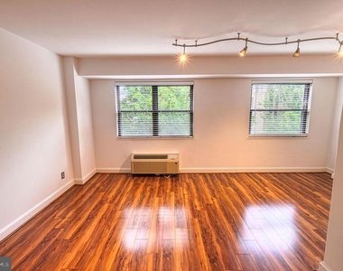 1801 Clydesdale Place Nw - Photo Thumbnail 23