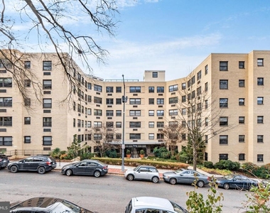 1801 Clydesdale Place Nw - Photo Thumbnail 1
