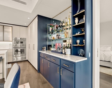 601 Wharf Street Sw - Photo Thumbnail 9