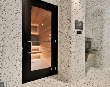 601 Wharf Street Sw - Photo Thumbnail 24