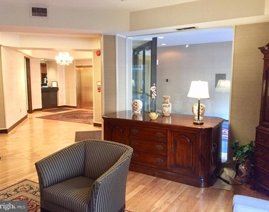 1077 30th Street Nw - Photo Thumbnail 1