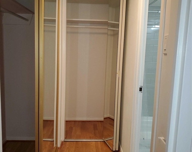 1800 Lavaca St - Photo Thumbnail 6