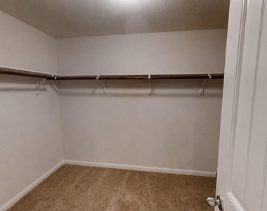 359 Pronghorn Pl - Photo Thumbnail 10