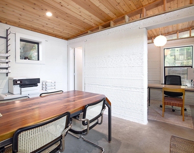 108 Chicon St - Photo Thumbnail 19