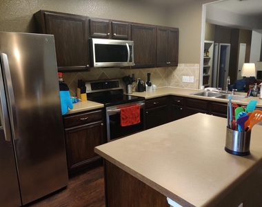 6400 Ken Caryl Dr - Photo Thumbnail 9