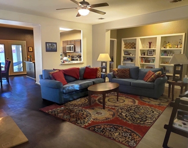 6400 Ken Caryl Dr - Photo Thumbnail 3