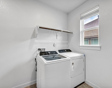 121 High Plains Dr - Photo Thumbnail 22