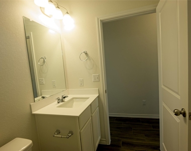352 Witchhazel Way - Photo Thumbnail 12