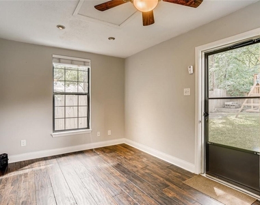 1703 Cannonwood Ln - Photo Thumbnail 8