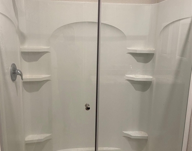 509 Congress Way - Photo Thumbnail 18