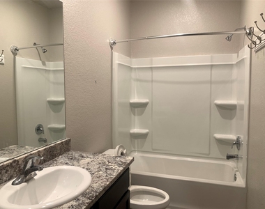 509 Congress Way - Photo Thumbnail 26