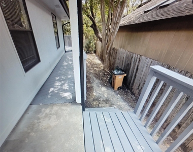 12021 Shady Springs Rd - Photo Thumbnail 26