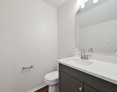 2217 Riker Ridge Trl - Photo Thumbnail 15