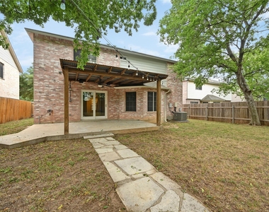 2217 Riker Ridge Trl - Photo Thumbnail 28