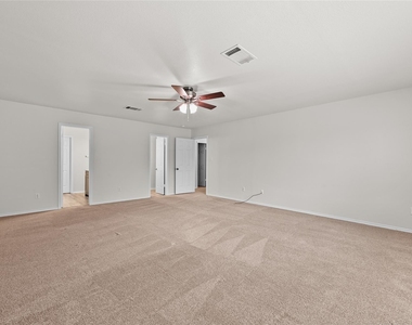 2217 Riker Ridge Trl - Photo Thumbnail 18