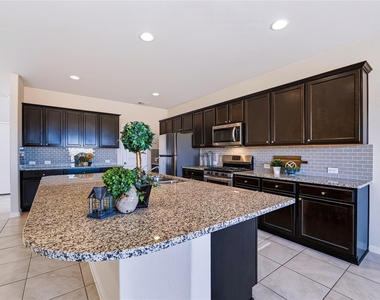 1173 La Conterra Blvd - Photo Thumbnail 11