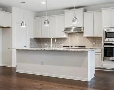 4441 Arques Ave - Photo Thumbnail 6