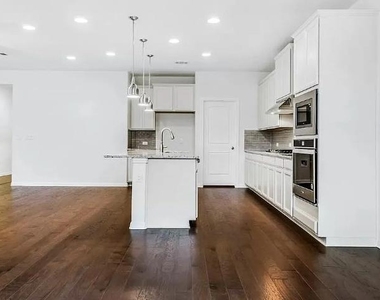 4441 Arques Ave - Photo Thumbnail 4
