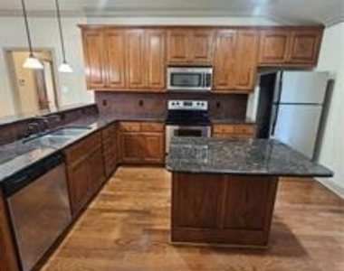 117 Micah Pt - Photo Thumbnail 2