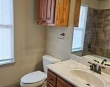 117 Micah Pt - Photo Thumbnail 4