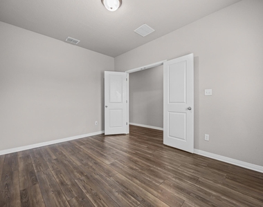 1649 Settlers Glen Dr - Photo Thumbnail 3