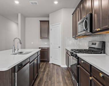 1649 Settlers Glen Dr - Photo Thumbnail 6