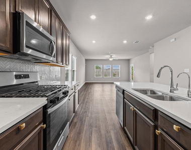 1649 Settlers Glen Dr - Photo Thumbnail 7