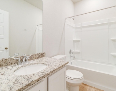 775 Staglin St - Photo Thumbnail 11