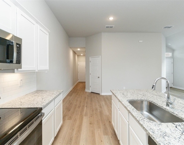 775 Staglin St - Photo Thumbnail 10