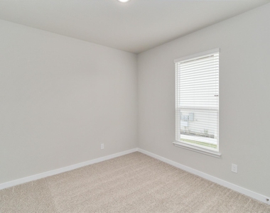 775 Staglin St - Photo Thumbnail 12