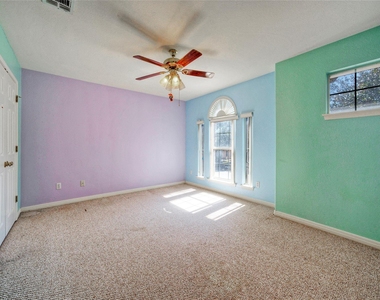 601 Indian Run Dr - Photo Thumbnail 34