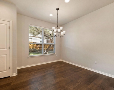 9010 Gage Dr - Photo Thumbnail 6